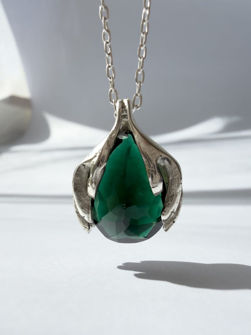 Handmade Balinese Silver Pendant - Rona